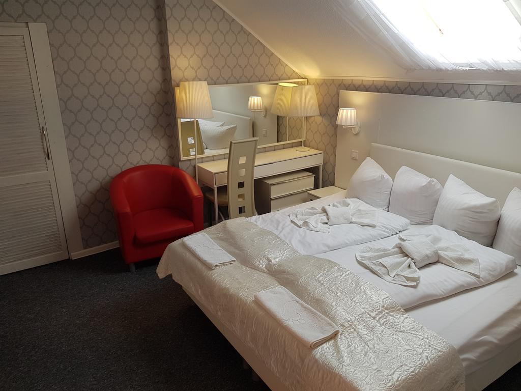 Motelik Lord Gorzów Wielkopolski Buitenkant foto